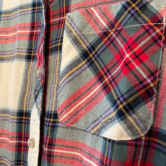 Women’s Eddie Bauer Flannel, Red/green/white, Boyfriend, L, EUC - Picture 3 of 4